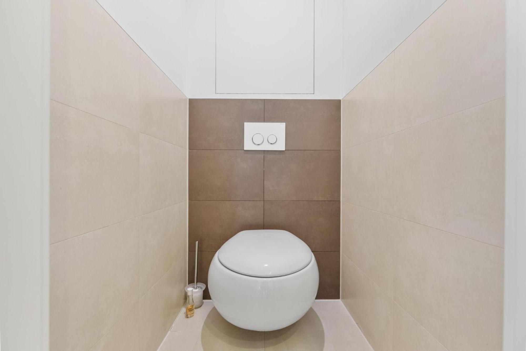 Sky Apartman In Bratislava - With 2 Parking Places Экстерьер фото